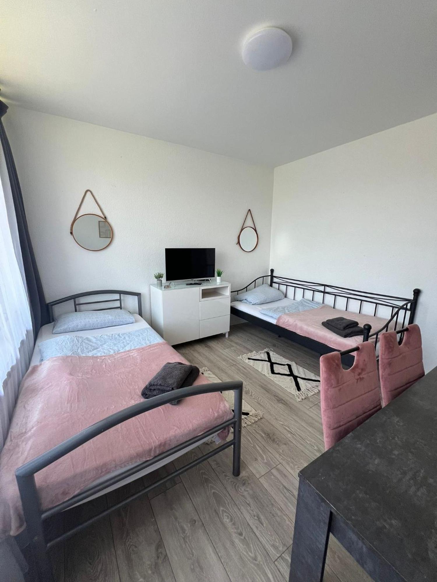 2 Zimmer Monteurwohnung Nr.3 In Marburg Екстер'єр фото